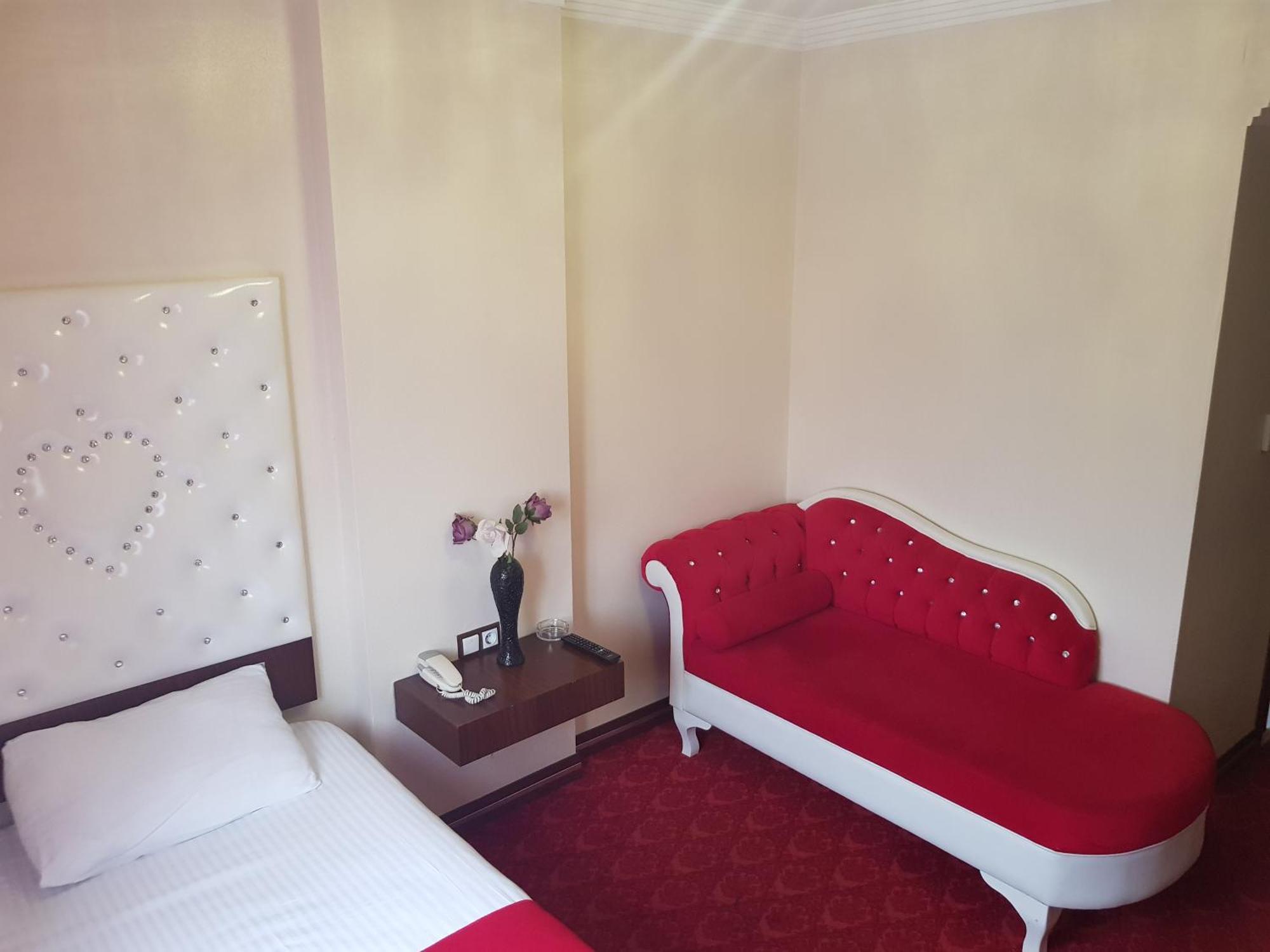 Ismira Hotel Ankara Buitenkant foto