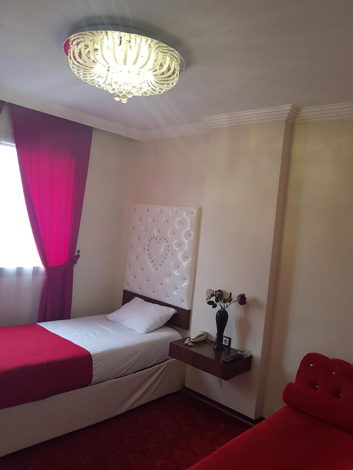 Ismira Hotel Ankara Buitenkant foto