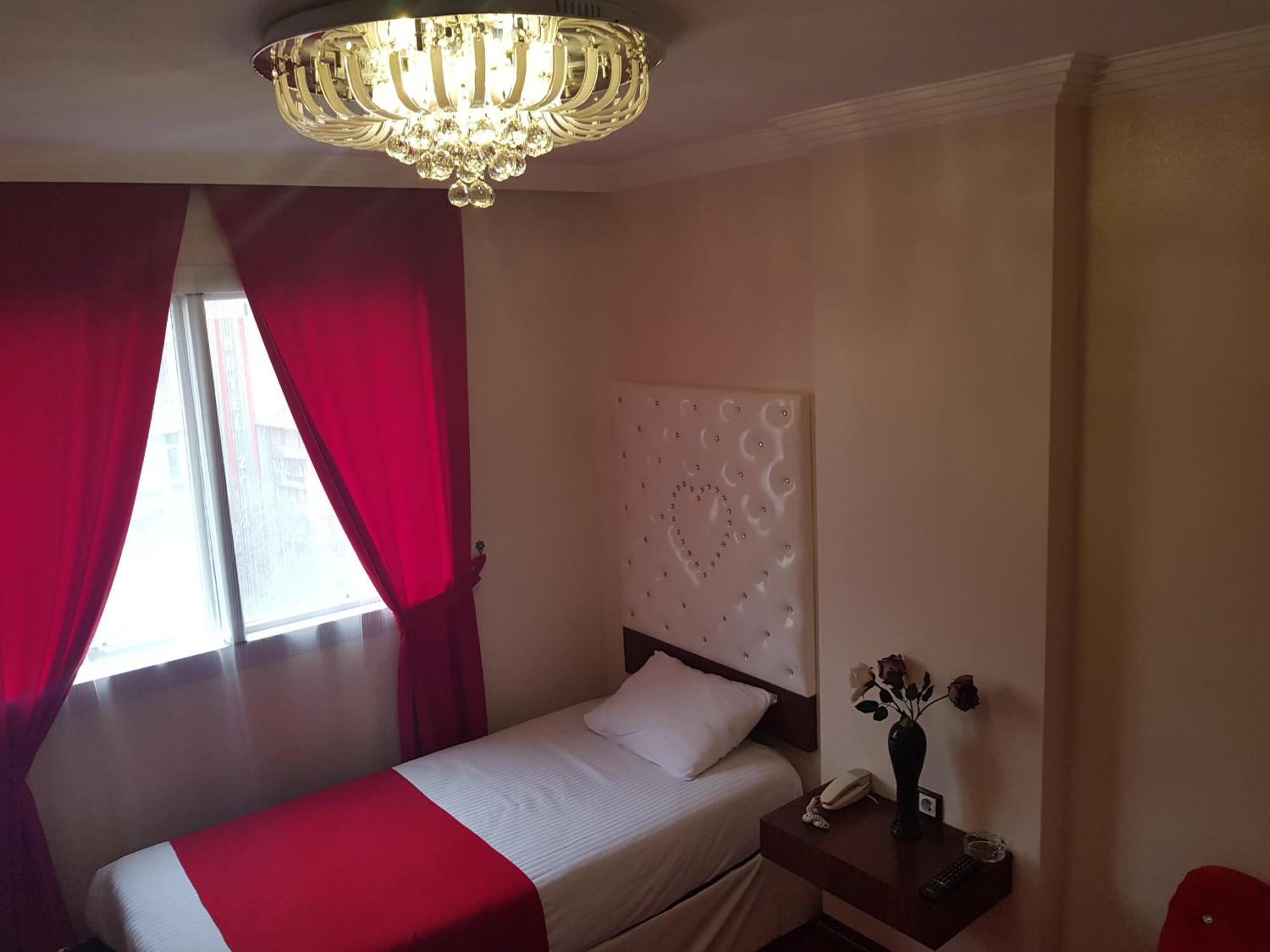 Ismira Hotel Ankara Buitenkant foto