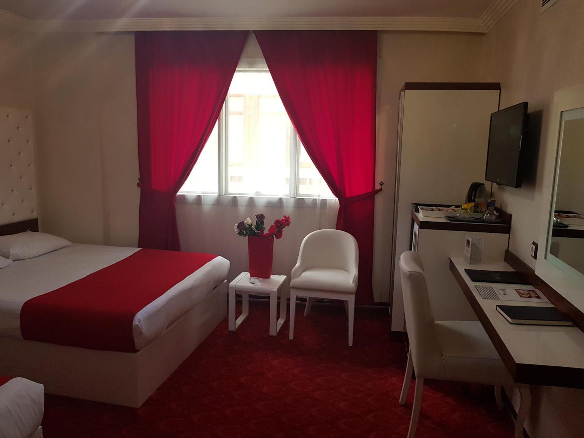 Ismira Hotel Ankara Buitenkant foto