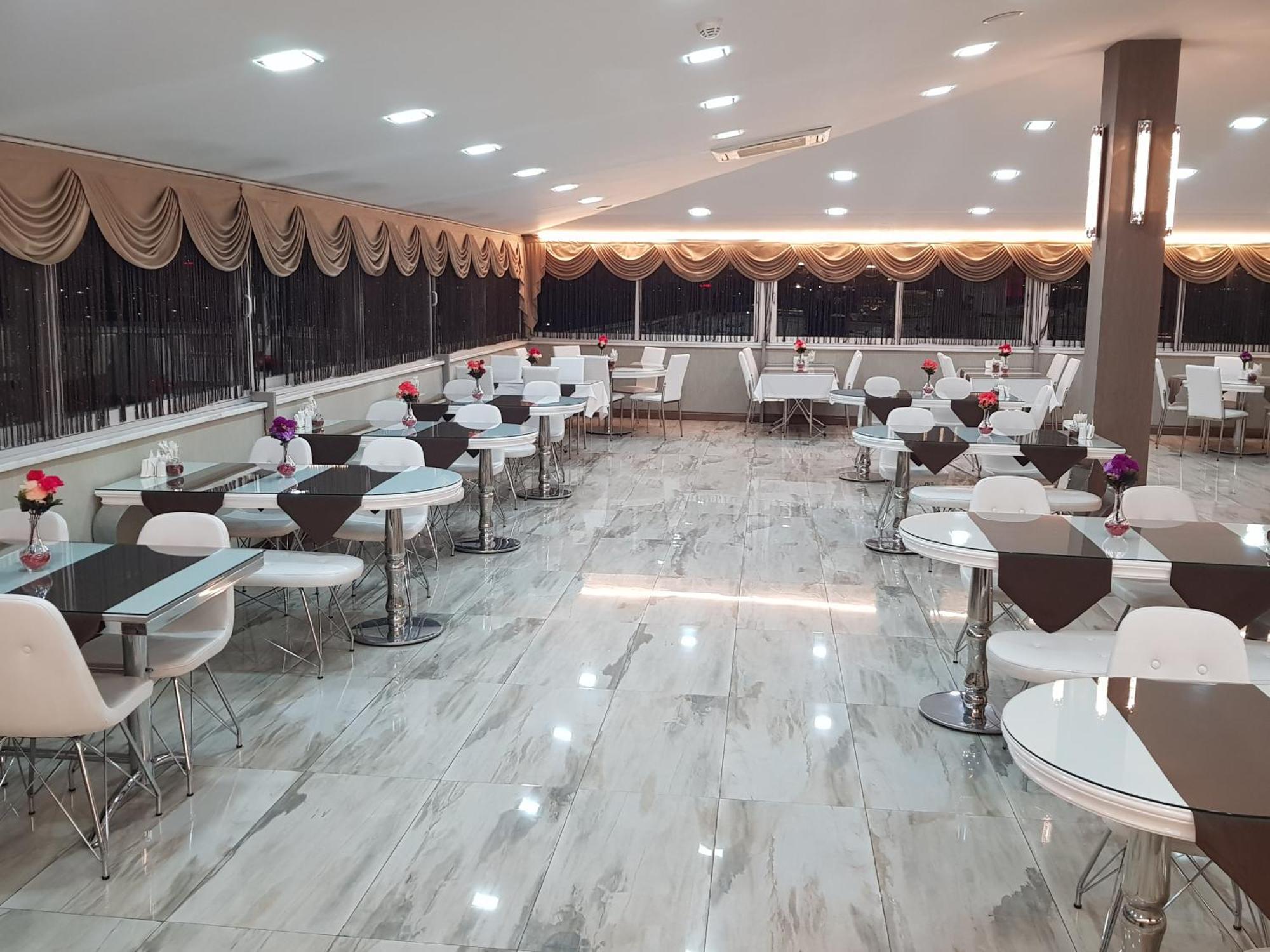 Ismira Hotel Ankara Buitenkant foto