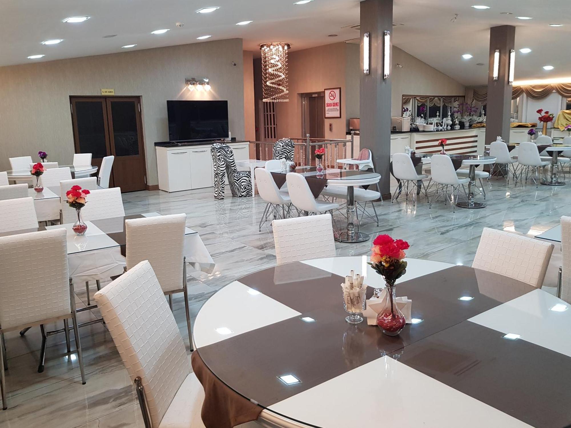 Ismira Hotel Ankara Buitenkant foto