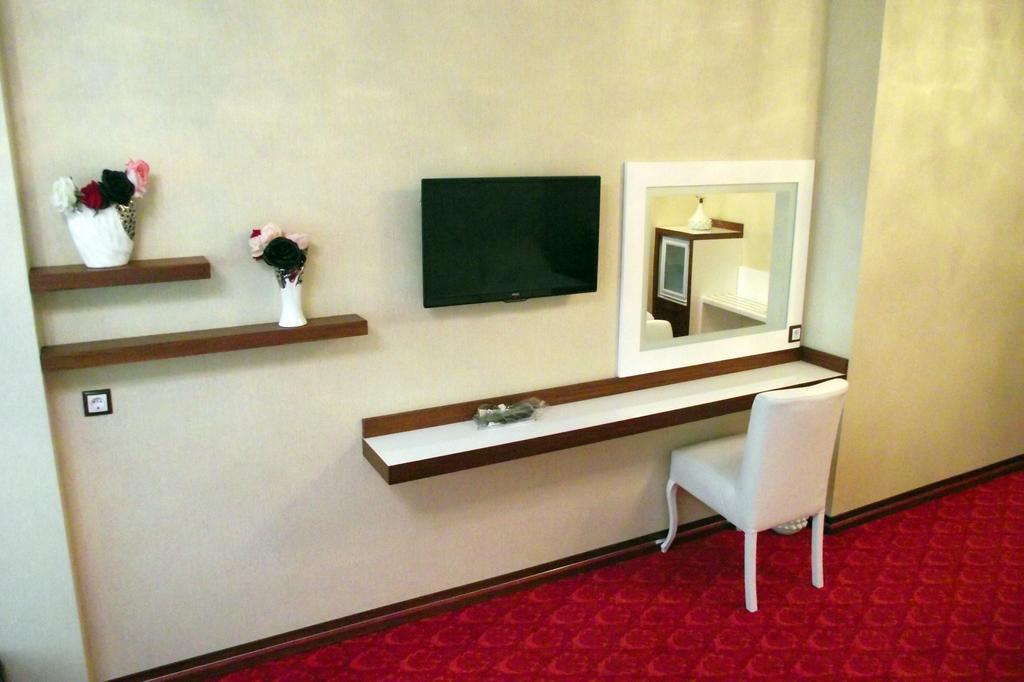 Ismira Hotel Ankara Buitenkant foto